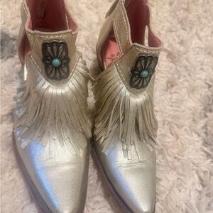 Junk Gypsy by Lane fringe boots LN! Size 8
